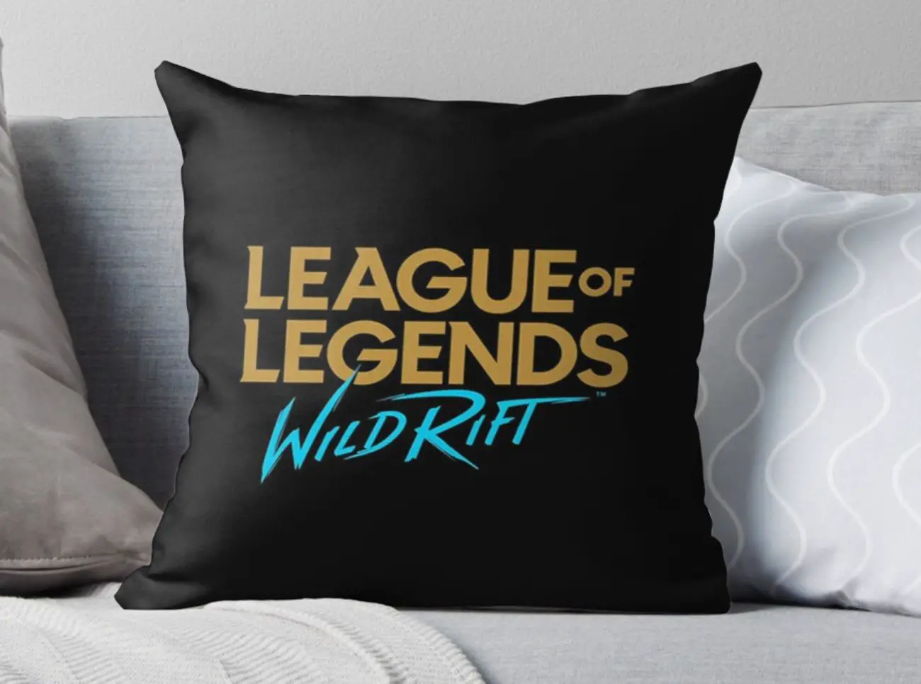 Descubre la almohada con el logotipo de Vincent Sayson League of Legends: Wild Rift en Redbubble.