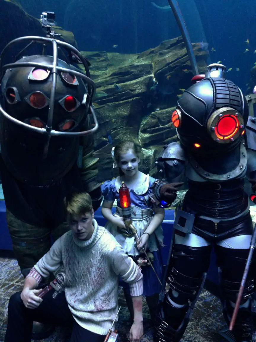 El cosplay de BioShock es un espeluznante retrato familiar