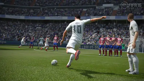FIFA16_XboxOne_PS4_Gamescom_RMvATL_LR_WM (copiar)