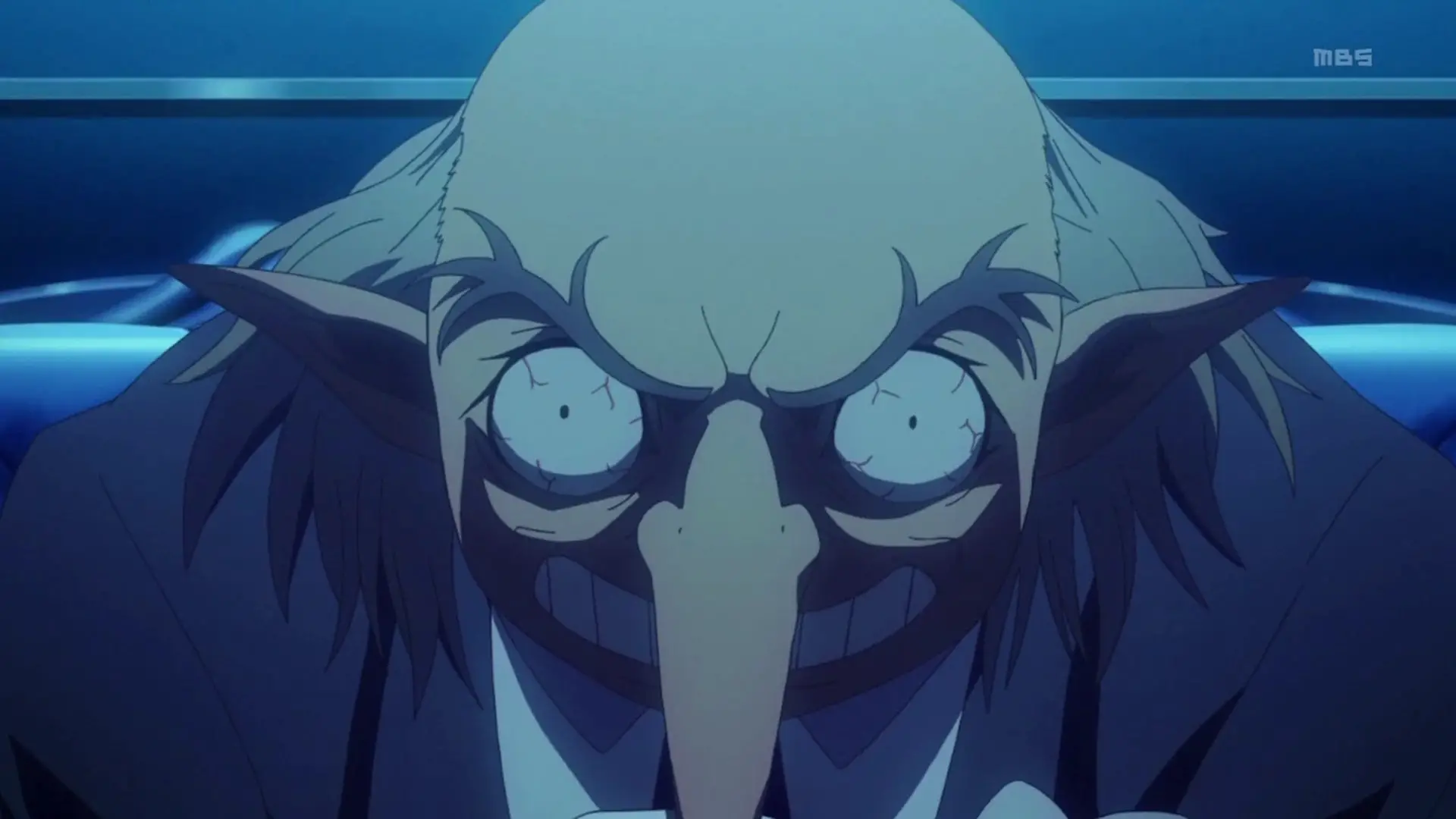 Persona 4 Golden Ending: un anciano calvo de anime con grandes ojos inyectados en sangre y una nariz larga que mira directamente a la cámara