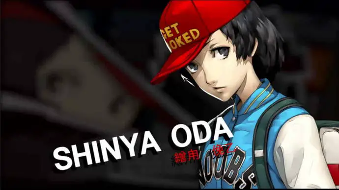 Persona 5 Royal Shinya Confidant: un chico anime con un sombrero rojo y una chaqueta azul de pie contra un fondo negro