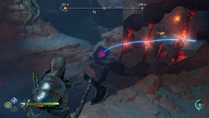 Kratos hace rebotar su hacha con una piedra reflectante en God of War Ragnarok